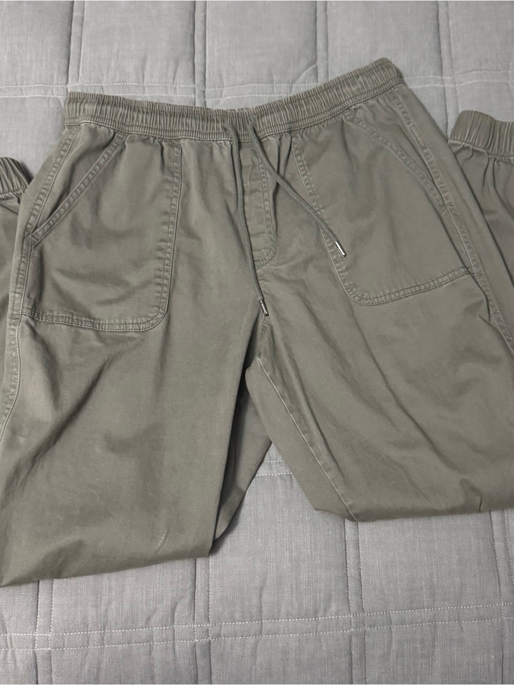 Cute and comfy!  Casual Drawstring Pants in Olive